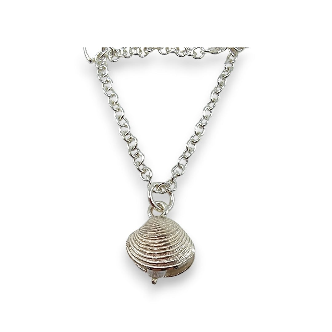 Venus Shell and Pearl Pendent and Chain - Necklace